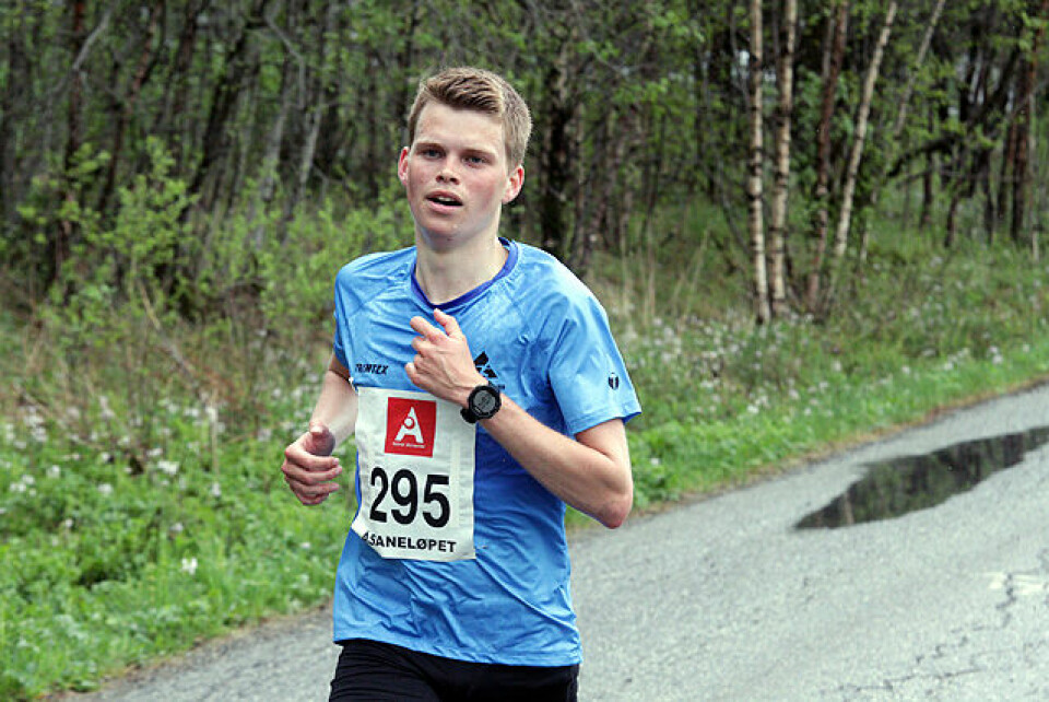 Sondre Øvre-Helland og Heidi Hestmark best i Åsaneløpet IMG_0350.jpg
