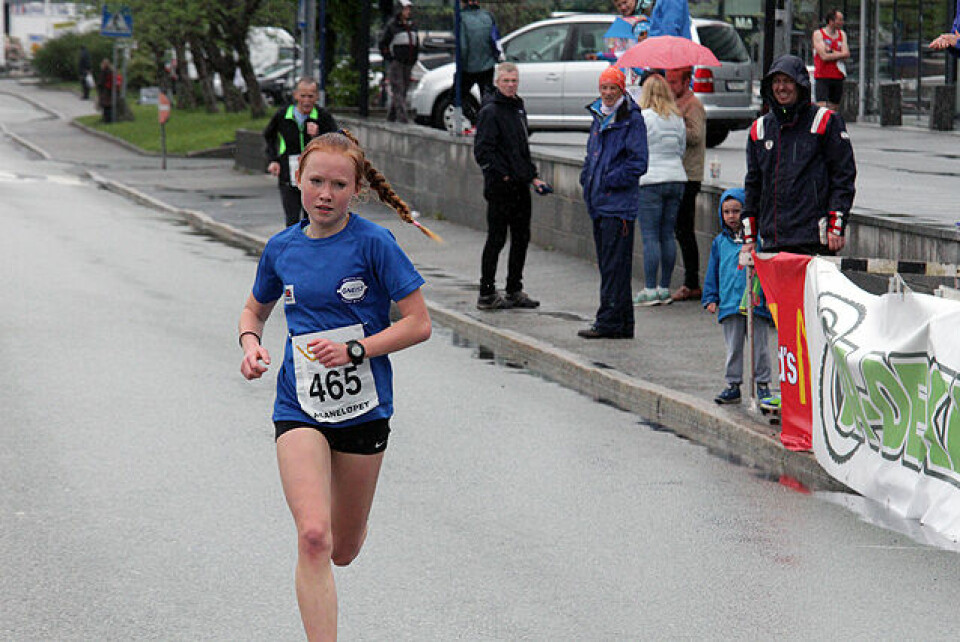 Sondre Øvre-Helland og Heidi Hestmark best i Åsaneløpet IMG_0716.jpg