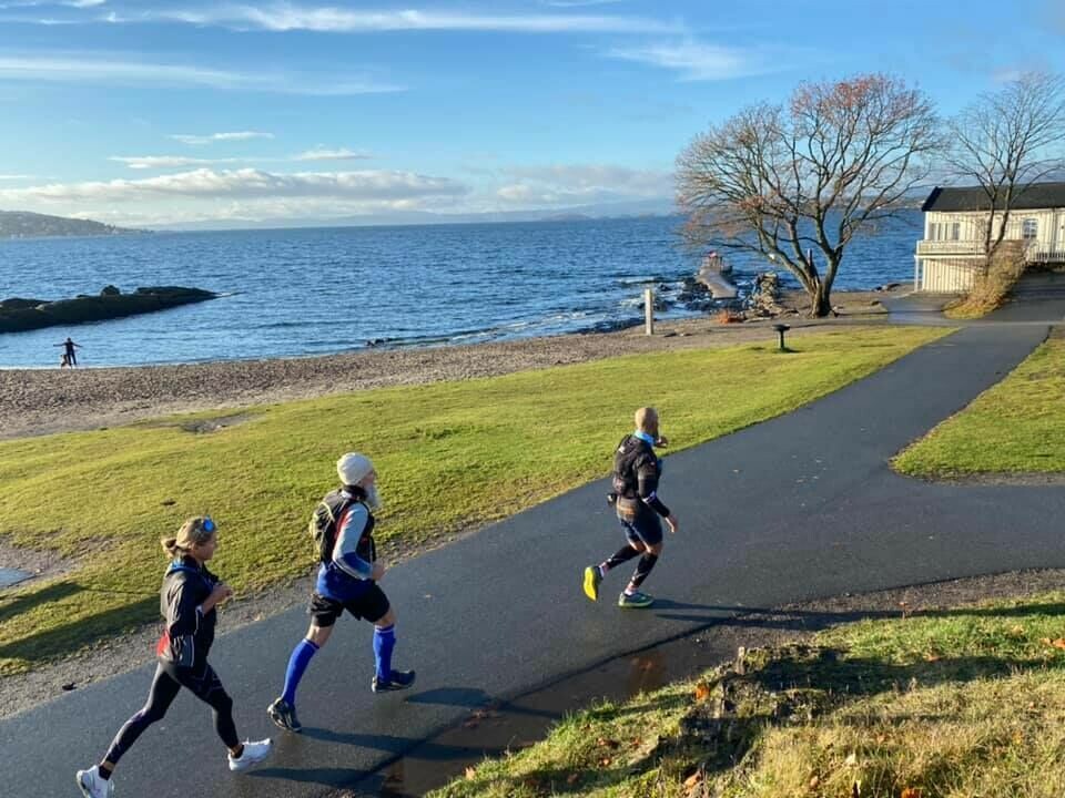 Løperne fikk fint vær på sin rundtur. Løperne fikk fint vær på sin rundtur.