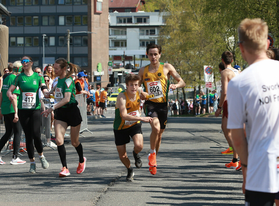 Ull-Kisa veksler som nummer 1. Nummer 1 var de også i mål og vant dermed herrenes eliteklasse i år. (Foto: Kjell Vigestad) Ull-Kisa veksler som nummer 1. Nummer 1 var de også i mål og vant dermed herrenes eliteklasse i år. (Foto: Kjell Vigestad)