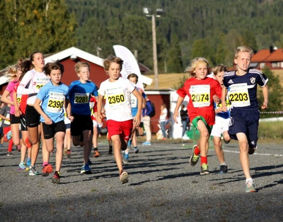 Eirik Gramstad vant i den nye løypa i Sørkedalsløpet start3km.JPG