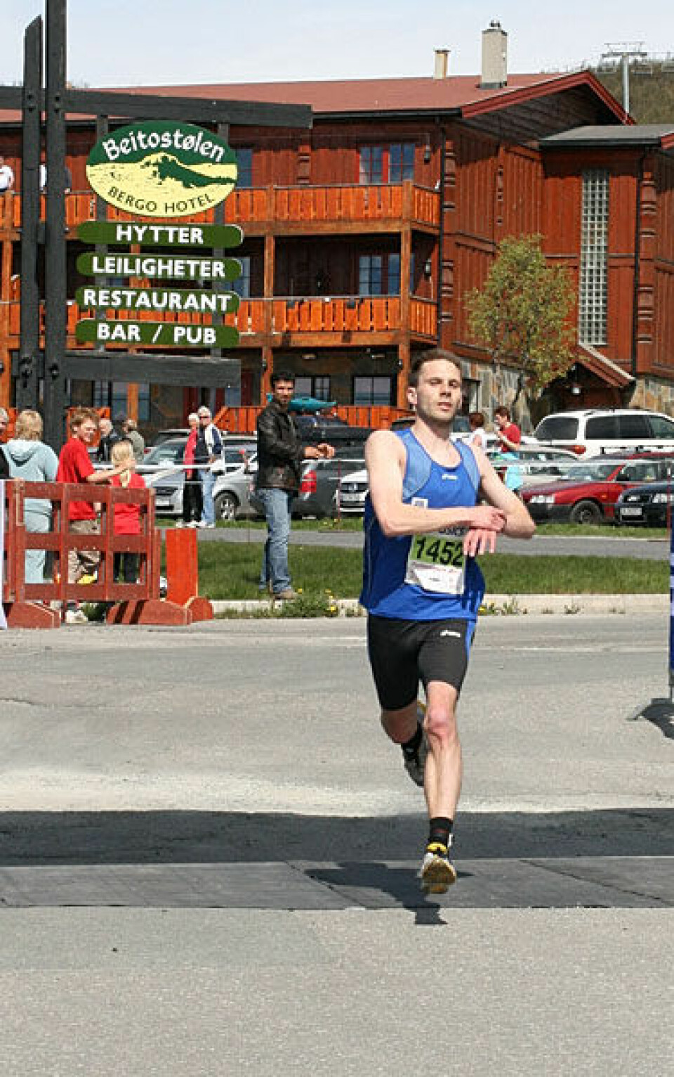 Det vindstille Fjellmaraton Arne_Mjelde_Saether_2_pl_30_49_ar_IMG_9637