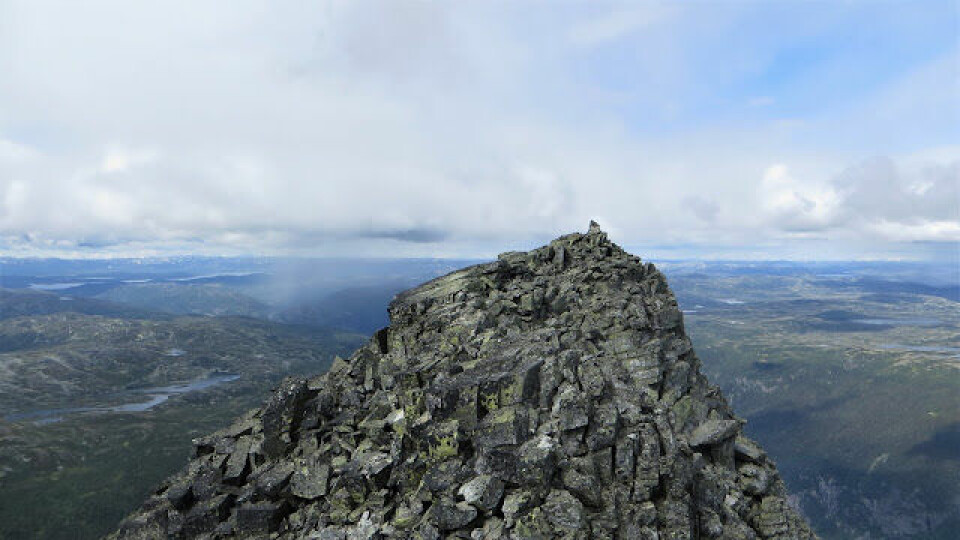 BLOGG: Rjukanvuggen = Rjukan - Gaustatoppen via eggen - Rjukan - Solspeilet - Rjukan