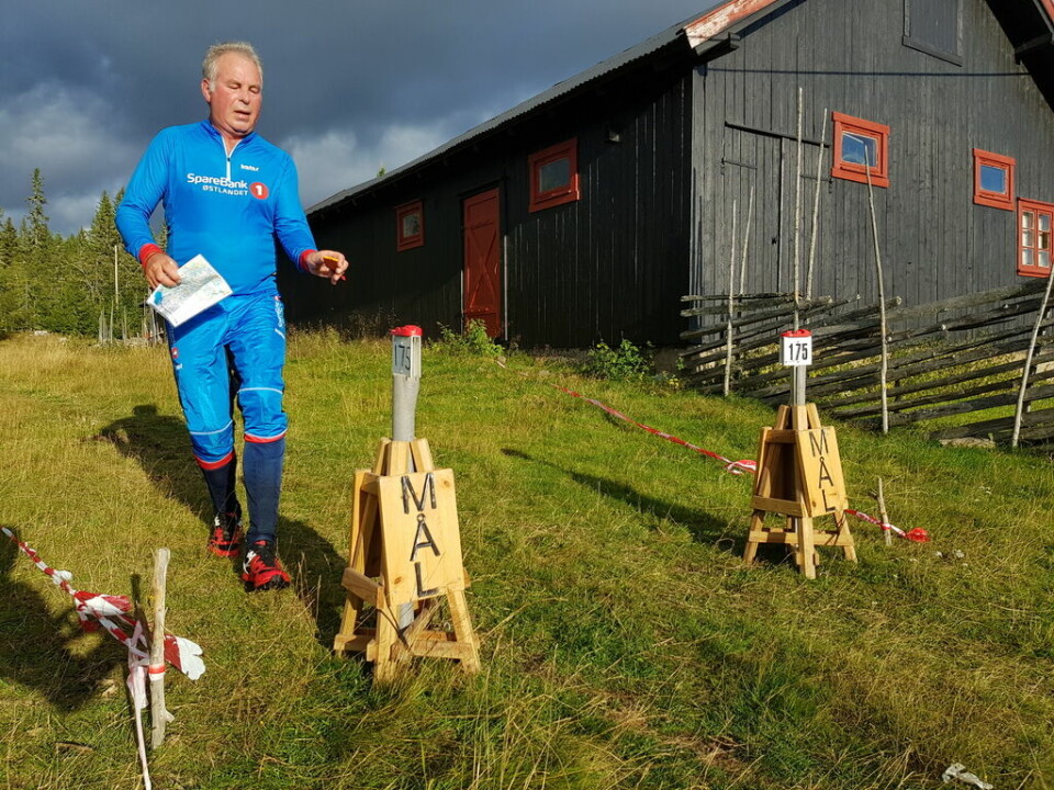 Bedrift o-løp i diffuse myrer i Vangsåsen Jon Bjørnstad mot mål.jpg