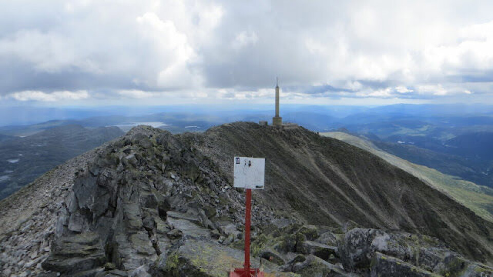 BLOGG: Rjukanvuggen = Rjukan - Gaustatoppen via eggen - Rjukan - Solspeilet - Rjukan