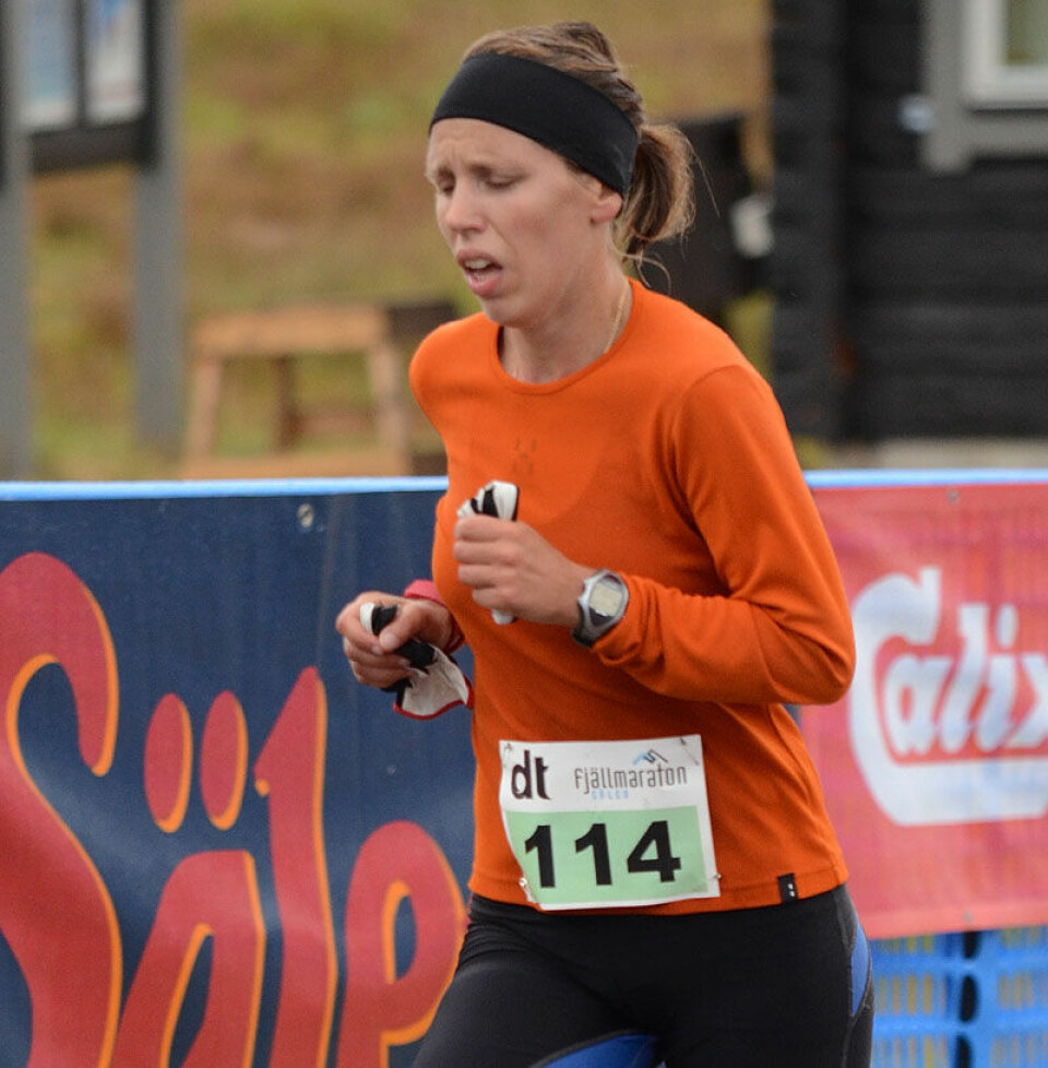 241 løp fjellmaraton i Sälen 1-Ingress_Sofie Johannsson_vinner_42_km