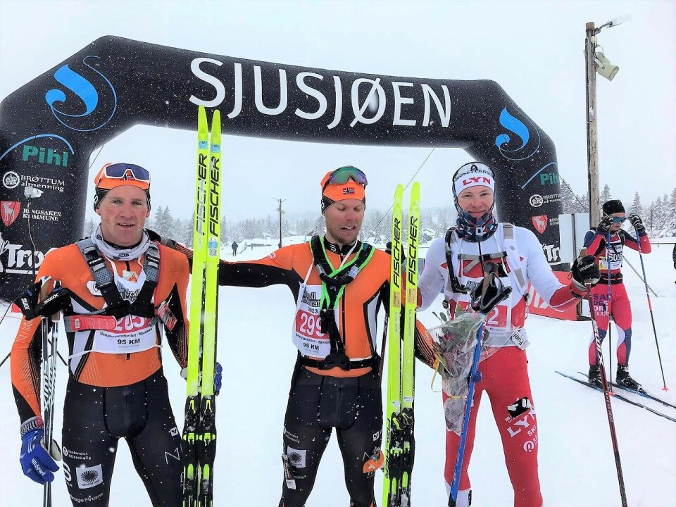 En av de tøffeste Lillehammer Troll Ski Maraton i nysnø og vind Tre beste menn 95 km klassisk.jpg