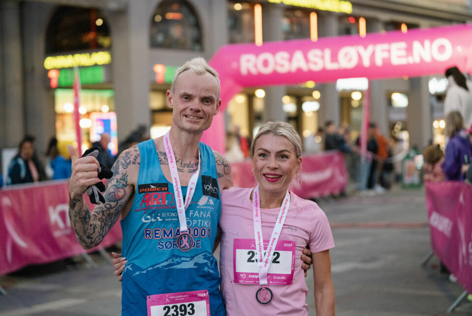 1831 løpere farget bergensgatene rosa Rosa sløyfe-løpet 2024_Foto Veronika Stuksrud - Fotova_051.jpg
