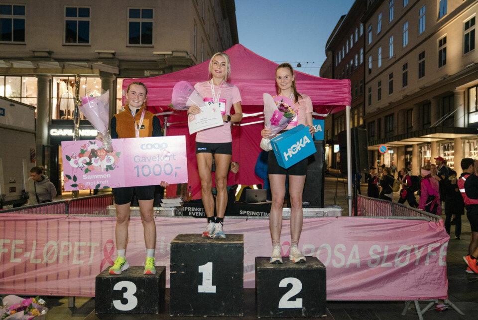1831 løpere farget bergensgatene rosa Rosa sløyfe-løpet 2024_Foto Veronika Stuksrud - Fotova_059.jpg