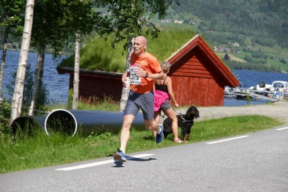 Sverre Gunnar Brunstad vant maraton i Jølster Audun_Skogen_5 km