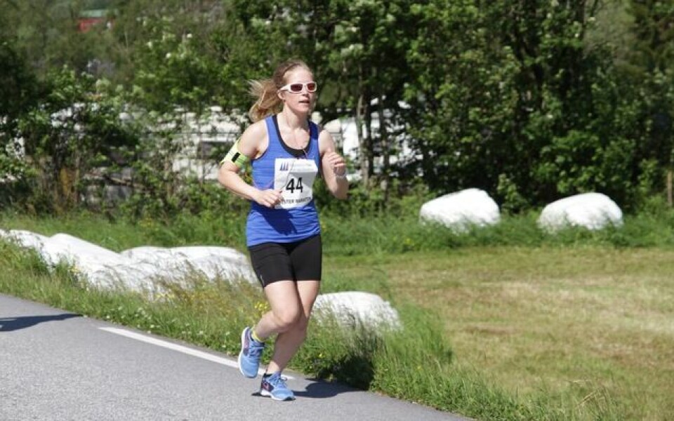 Sverre Gunnar Brunstad vant maraton i Jølster Aase_Steinsboe_Stoefring_maraton