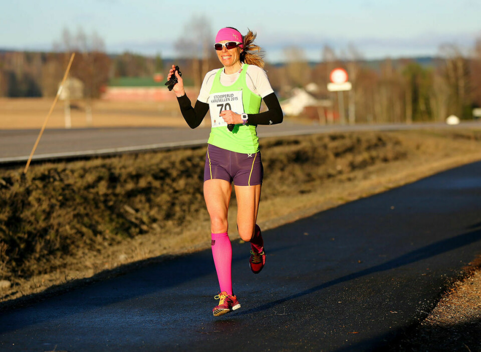 Dorte Foss – en stayer i løpsmiljøet Dorte Foss på vei til seier i åpningsløpet i Stomperudkarusellen i år som i fjor (foto: Bjørn Hytjanstorp).