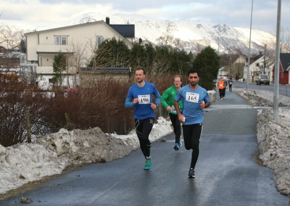 Iver Vattøy vant Grimstadvatnet rundt 07_Endre_Rise_og_.jpg