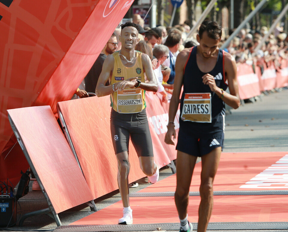 Copenhagen Half 2024 har åpnet for påmelding, - etter ett døgn: 8600 påmeldte. Se mange bilder fra årets løp. Senay_Fissehatsion_gaar_i_maal_AZ3T7128.jpg