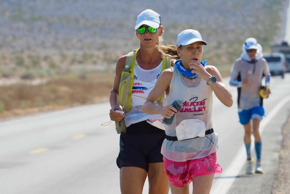 Les om Line Caliskaner og crewets vei til seier i Badwater135 Line og Janne.jpg