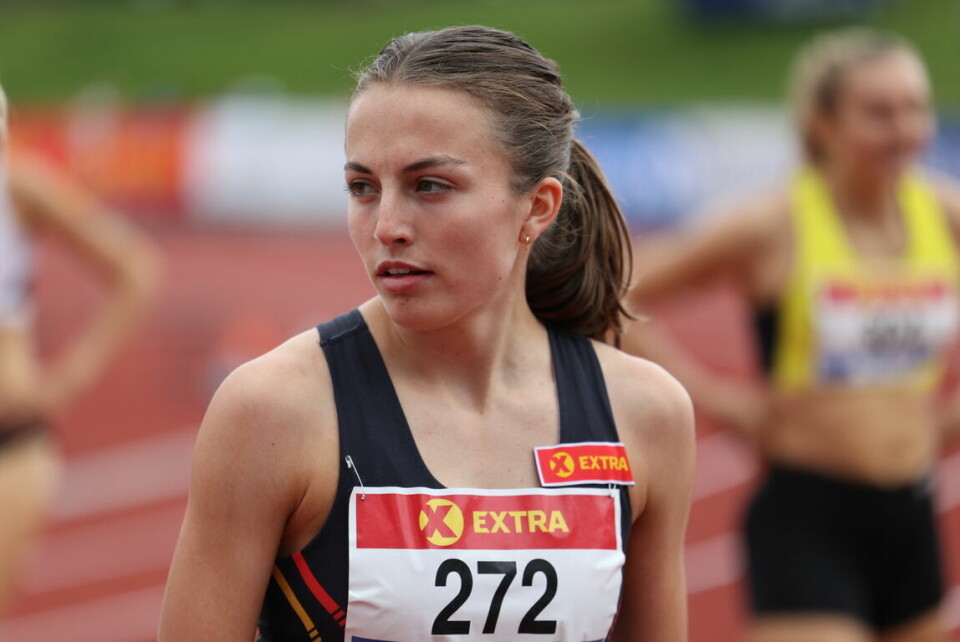 Oppskriftsmessige forsøk på 800 m for kvinner 800mfors¢k2-Ingeborg-¥stgård.jpg