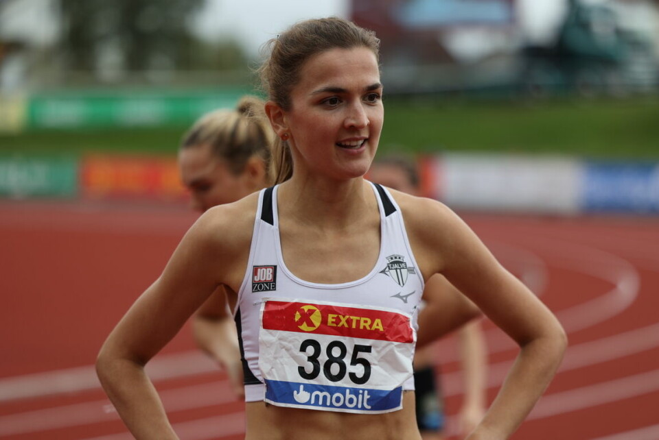 Oppskriftsmessige forsøk på 800 m for kvinner 800mfors¢k2-Sigrid-Jervell-Våg.jpg