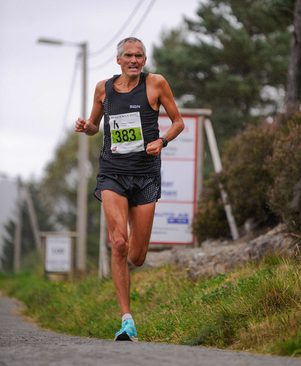 Favorittseire til Anita Iversen Lilleskare og Marius Sørli på Knarvikmila 5 km _DSC0564.jpg