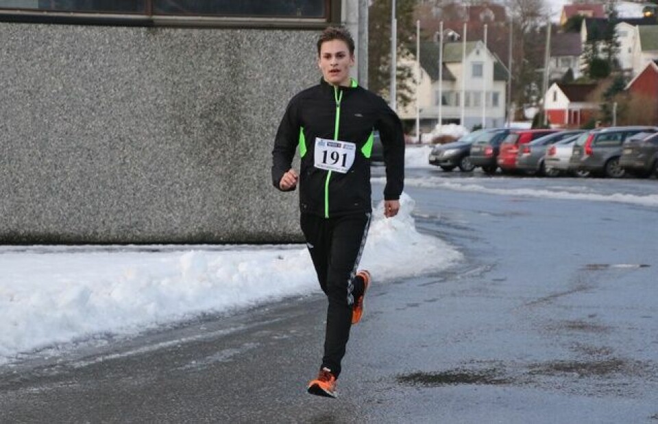 Iver Vattøy vant Grimstadvatnet rundt 43_nr_191.jpg