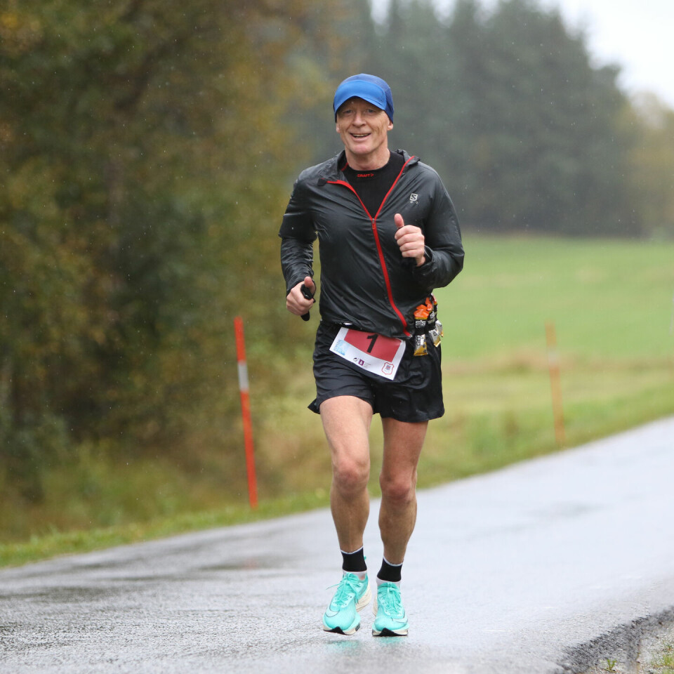 Både deltakerrekord og løyperekorder i Romsdal 5/10/halv Vinnaer Maraton Arne Årsbog.jpg