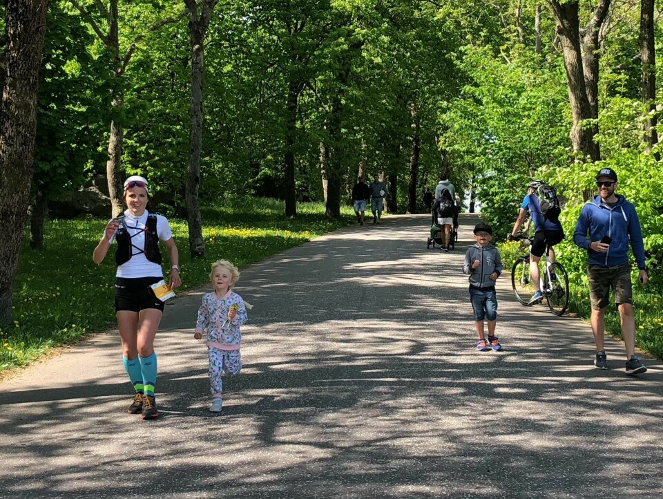 Løyperekorder og deltager-rekord på SMVE 83 og 161 km Jeanette_Vika_og_datter.jpg