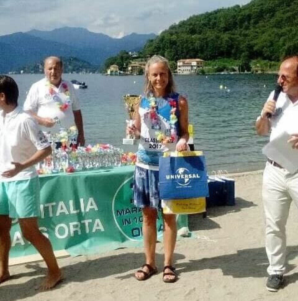 Kristine Rønningen vant 'Orta 10 in 10' Kristine_med_Premier.jpg