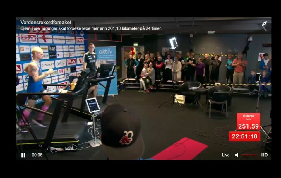 Taranger satte verdensrekord på 24 timer løp på tredemølle: 264,520 km Rekorden_snart_i_boks_skjermdump2.jpg