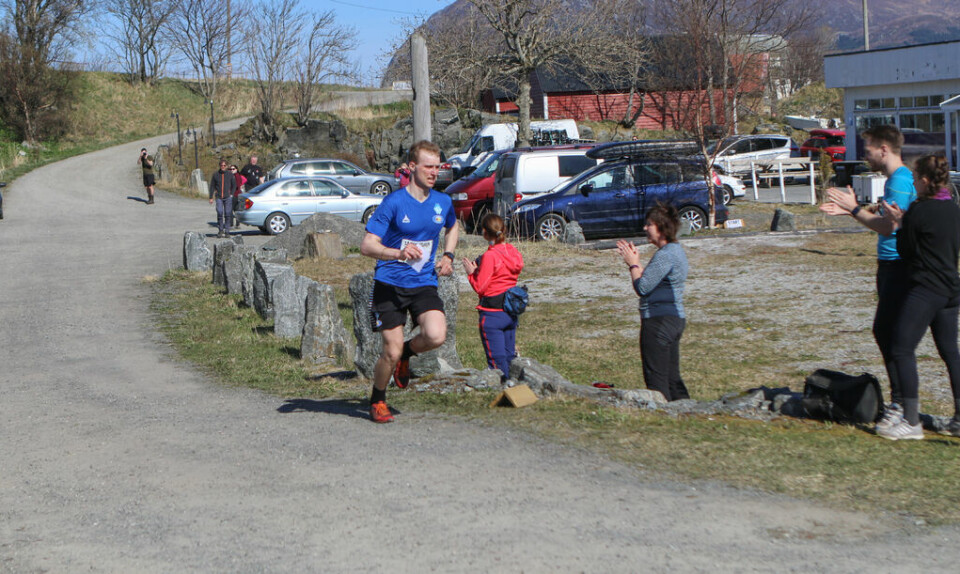 Jonas Hesthaug og Karoline Holsen Kyte vant Sjutoppsturen Sjutoppsturen_Foto Jan Petter Venøy4.jpg