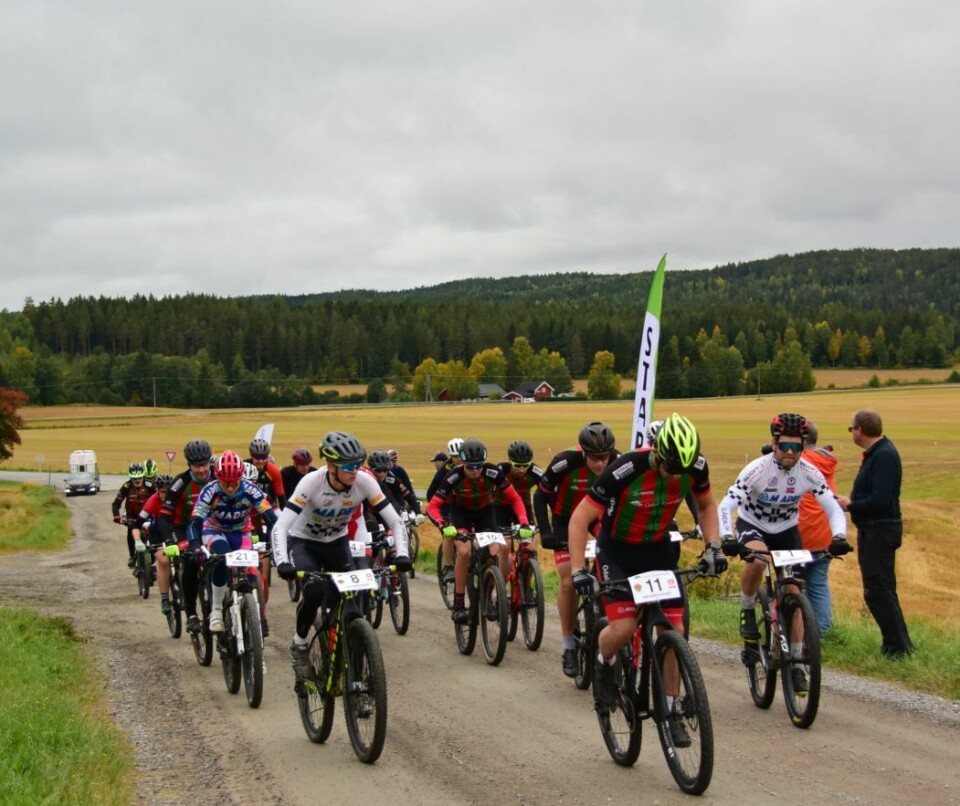 Nok en fin dag med den 45. Dølisjøen Rundt start sykkel.jpg