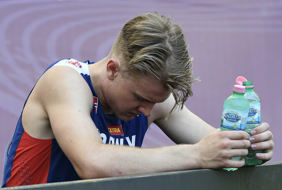 Ole Jakob Solbu elegant til semifinalen på 800 meter – Tobias Grønstad røk ut 800-heat1-gronstad-skuffet_50D3302.jpg