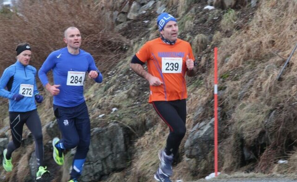 Debutant fra Vågsøy vant 10 km i Ålesund Tet2_1km
