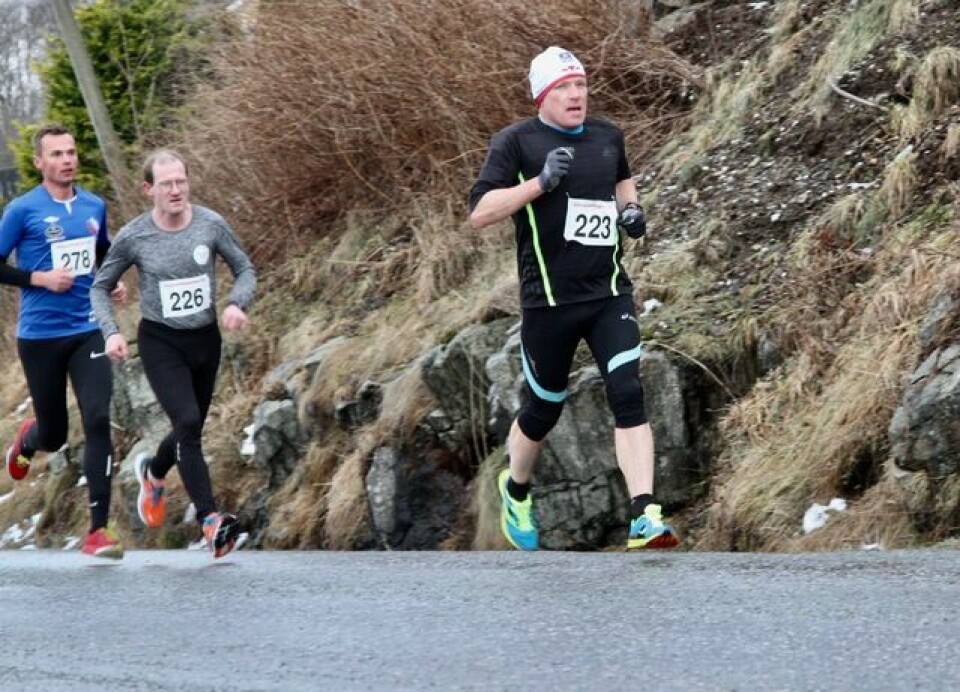 Debutant fra Vågsøy vant 10 km i Ålesund Nesttet_1km