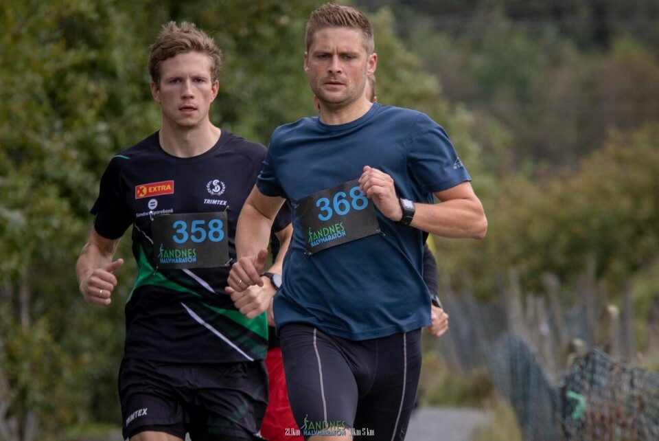 Mari Nustad Mauland og Anstein Skjørestad vant Sandnes Halvmaraton Simon_Bø-Sande_og fjerdemann (1280x854).jpg