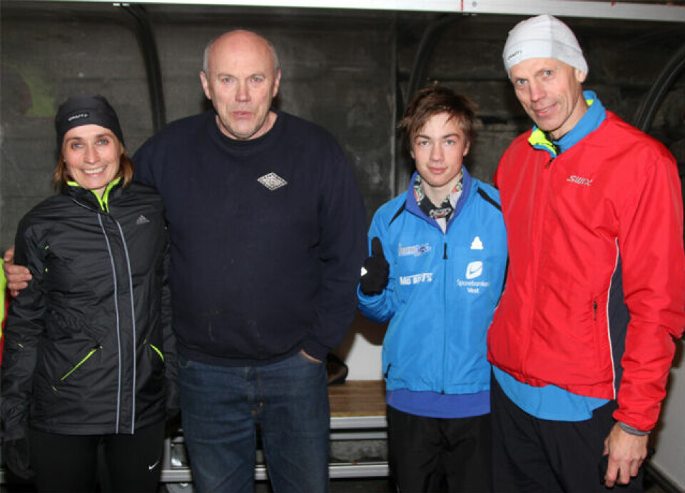 Favorittene seiret i Strandebarm.