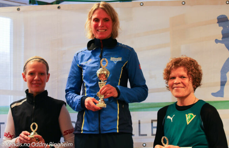 Therese Falk med løyperekord i Bergen Ultra IMG_0061-1.jpg
