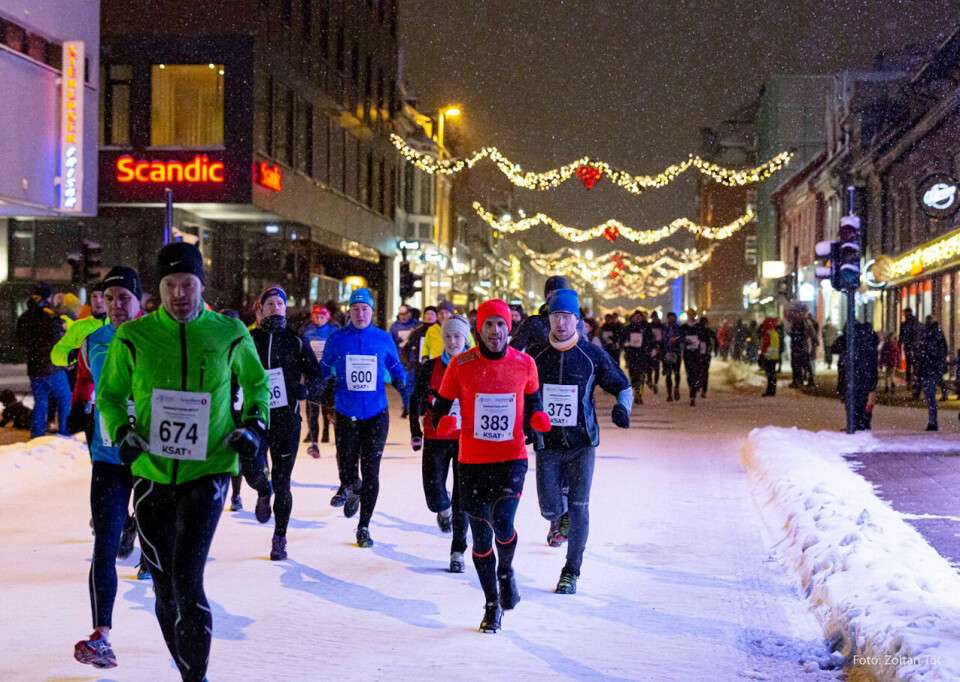 Mørketidsløpet vil trolig lyse opp i Tromsø også denne vinteren Morketidslopet_StorgataStart17.jpg