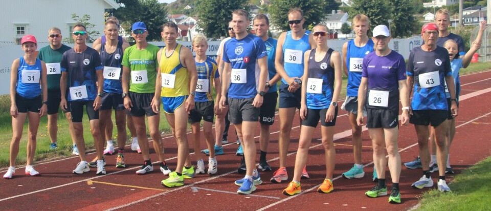 29 løp 5.000 og 10.000 m i løbestævnet på Fevik IMG_4253redStart5000.jpg
