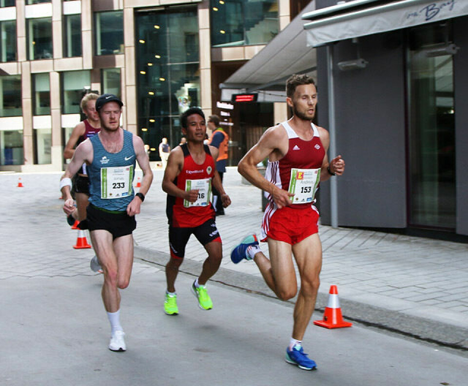 O. Fissehatsion og Runa S. Falch ble norgesmestere på halvmaraton Andreas_Myhre_Sjurseth_og_co_Filipstadkaia_4S7A3034.jpg