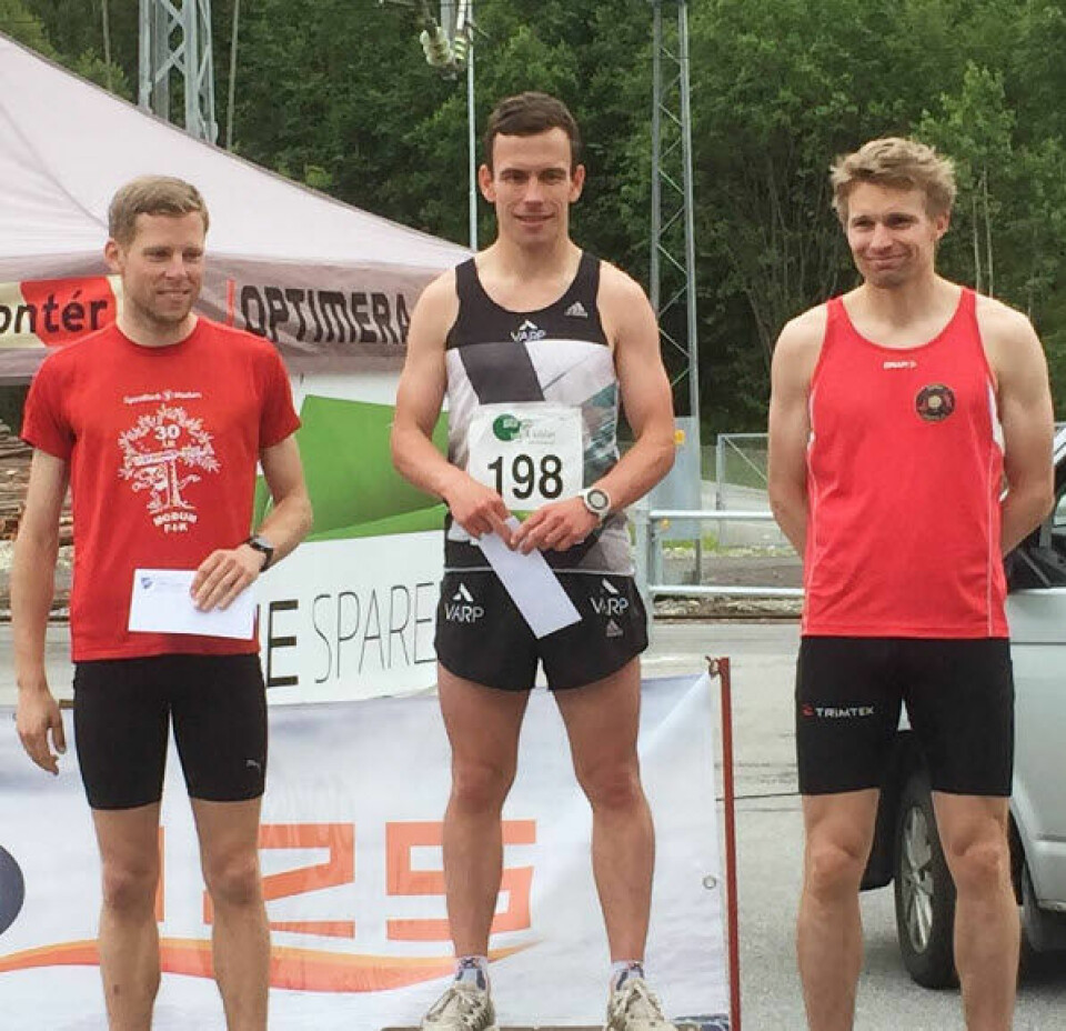 Norges Raskeste 5 km forsvarte navnet Premiepallen_menn.jpg