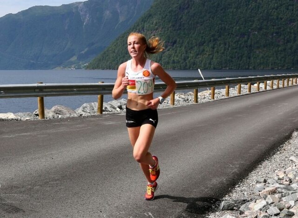 Hornindalsvatnet Maraton med bilder og video Eli_Anne_Dvergsdal
