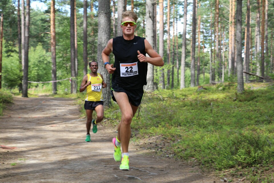 Okubamichael Fissehatsion og Julie Larsen vant Hytteplantesten Johannes_Bjertnæs.JPG