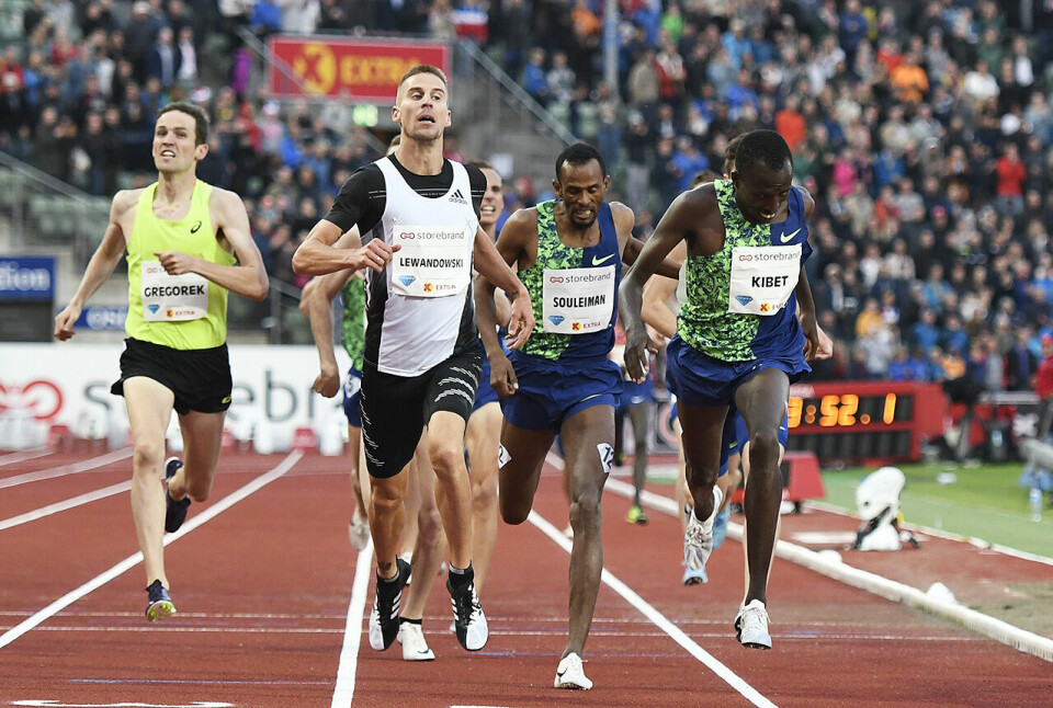 Ingen drømmemile for Ingebrigtsen-gutta - svensk rekord av Kalle Berglund mile-maalgang-lewandowski_50D8297.jpg