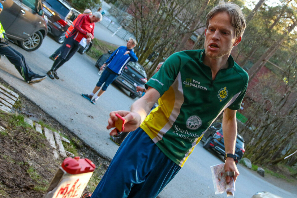 Bedriftsidretten åpnet o-sesongen rundt bygningene på Haukeland Sykehus Trygve Buanes.jpg