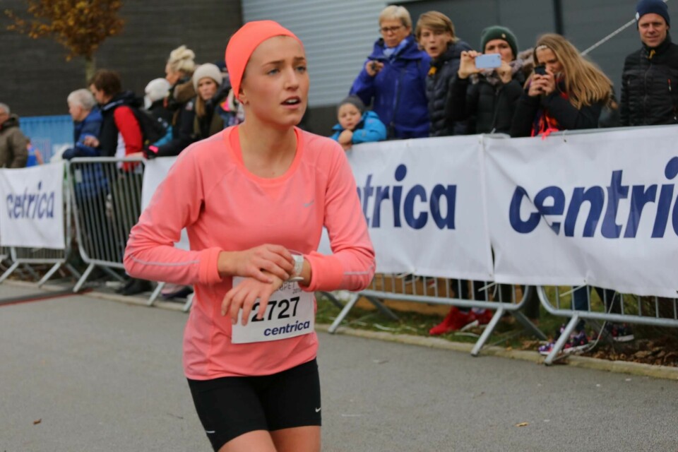 2346 løp 3-sjøersløpet - Marthe K Myhre og Senay Fissehatsion vant Maria_Wiig.jpg