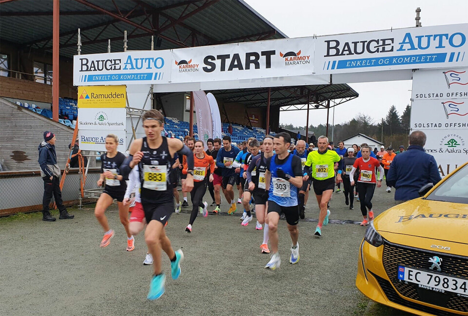 Karmøy Maraton byr på 10 km, halv- og helmaraton. Her ser vi 10 km-løperne legge av gårde under fjorårets løp. (Foto: arrangøren) Karmøy Maraton byr på 10 km, halv- og helmaraton. Her ser vi 10 km-løperne legge av gårde under fjorårets løp. (Foto: arrangøren)
