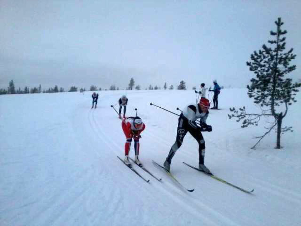 Espen Sørlie og Lin Iren Sætre årets vinnere av Røsjørennet Røsjørennet_4km