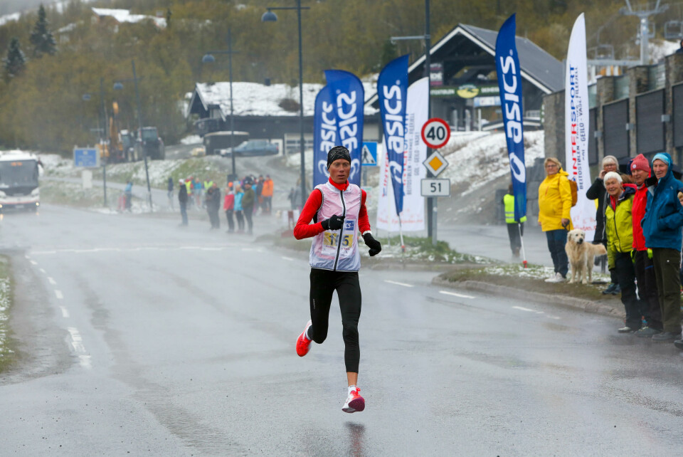 1400 løp Fjellmaraton på Beitostølen i snøvær Fjellm. 1.jpg