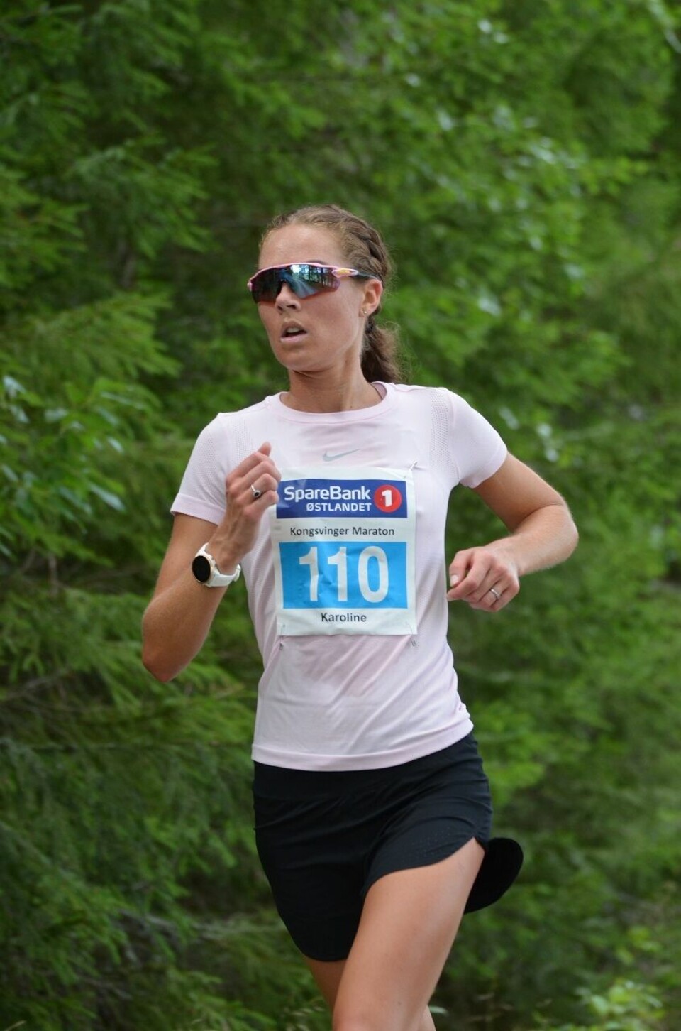 Sterke maratonjenter i 30-årsjubileet for Kongsvinger Maraton Karoline Næss.jpg