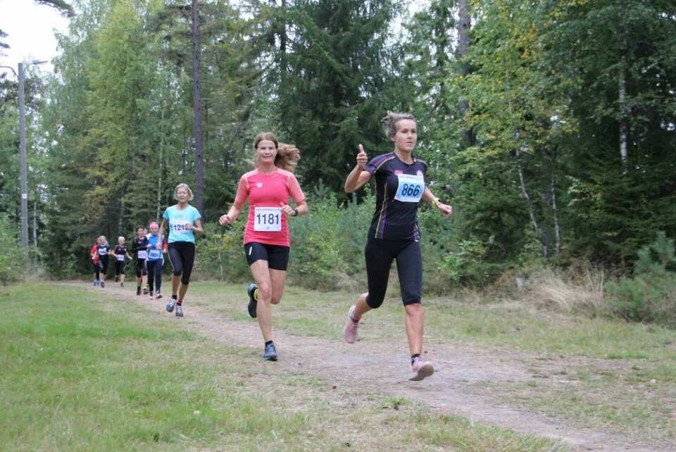 107 deltagere i sesongens siste ABIK-karusell fra Leirsund veteraner_kvinner.jpg