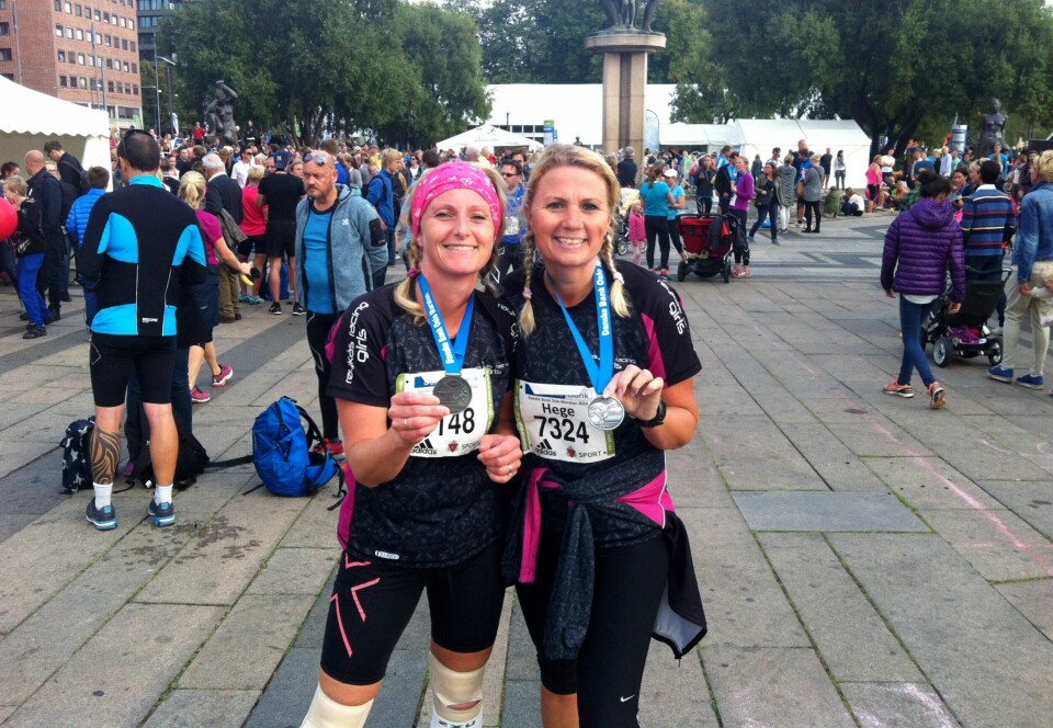 Dette er nabokjerringene i Røykås Racing Girls Oslo Maraton 2014.JPG